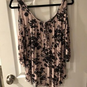 Off the shoulder sleeve floral design shirt